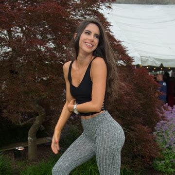 jen selter thong|Viral fitness model Jen Selter poses near the ocean in。